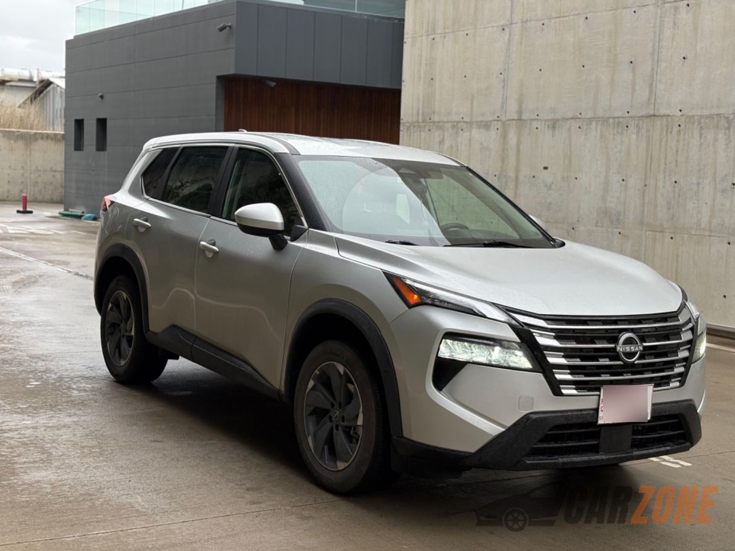 2025 نیسان ڕۆگ SV thumbnail 2