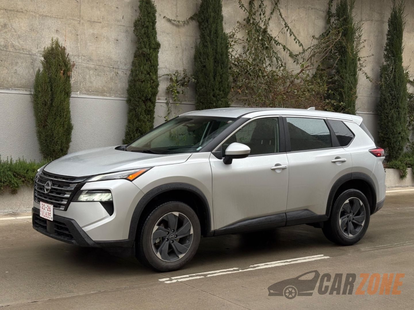 2025 نیسان ڕۆگ SV thumbnail 3