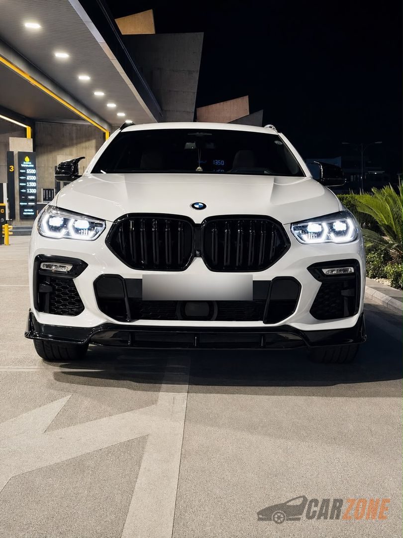 2021 BMW X6 M
