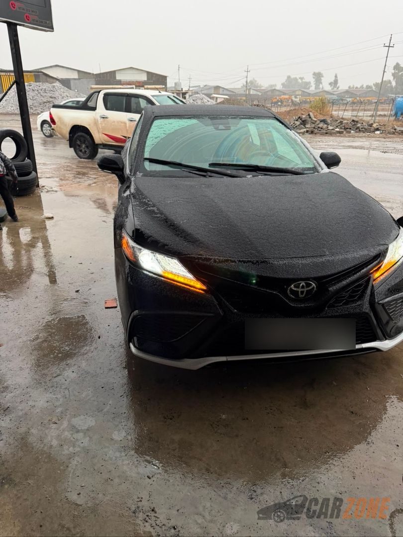 2024 تويوتا كامري XSE — صورة 3