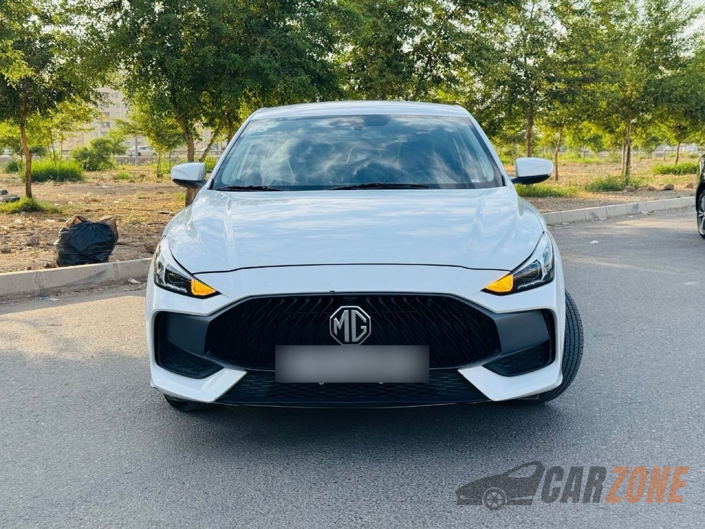 2025 MG MG GT لوكس