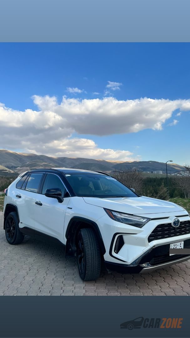 2022 تويوتا RAV4 Hybrid XSE