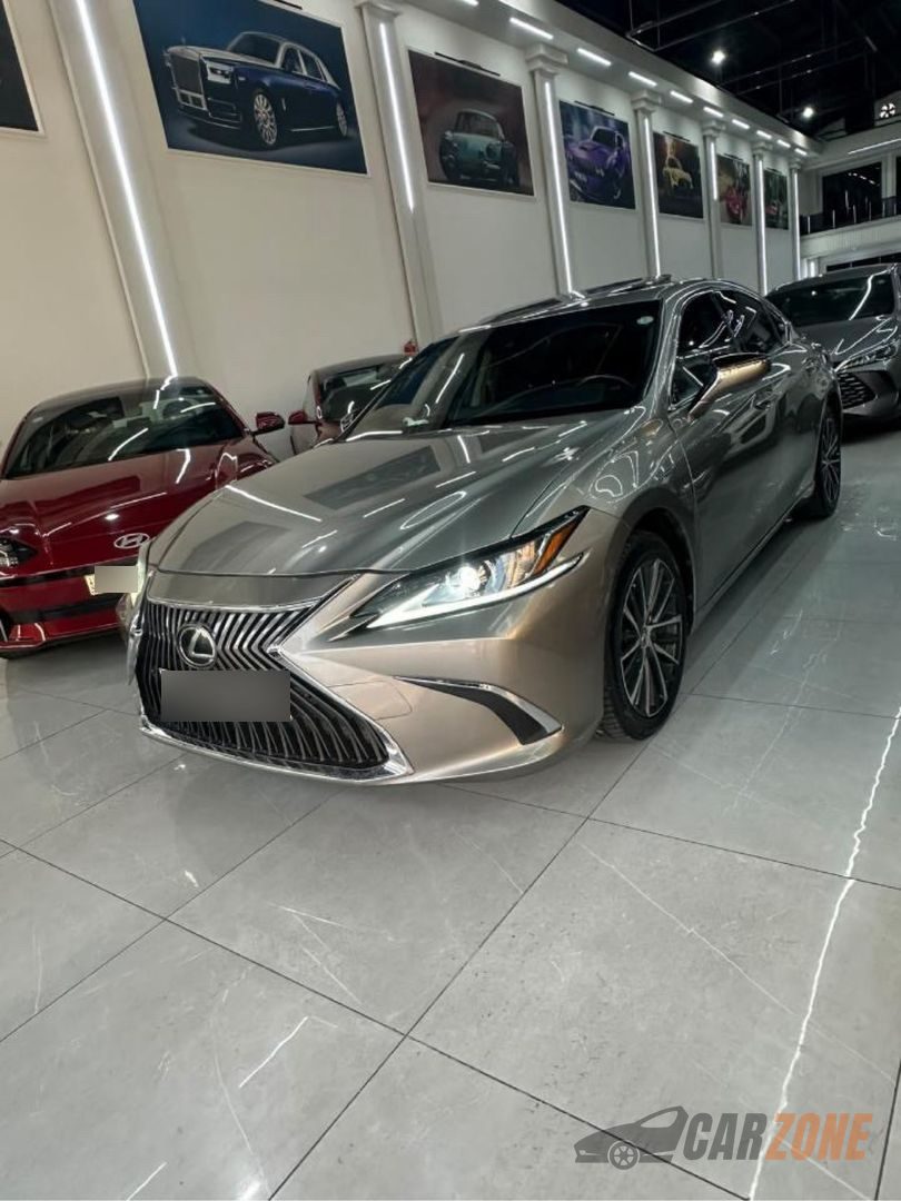 2021 لكزس ES ES 250 — صورة 2