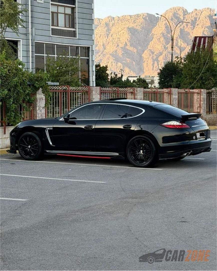 2011 بورش باناميرا GTS — صورة 3