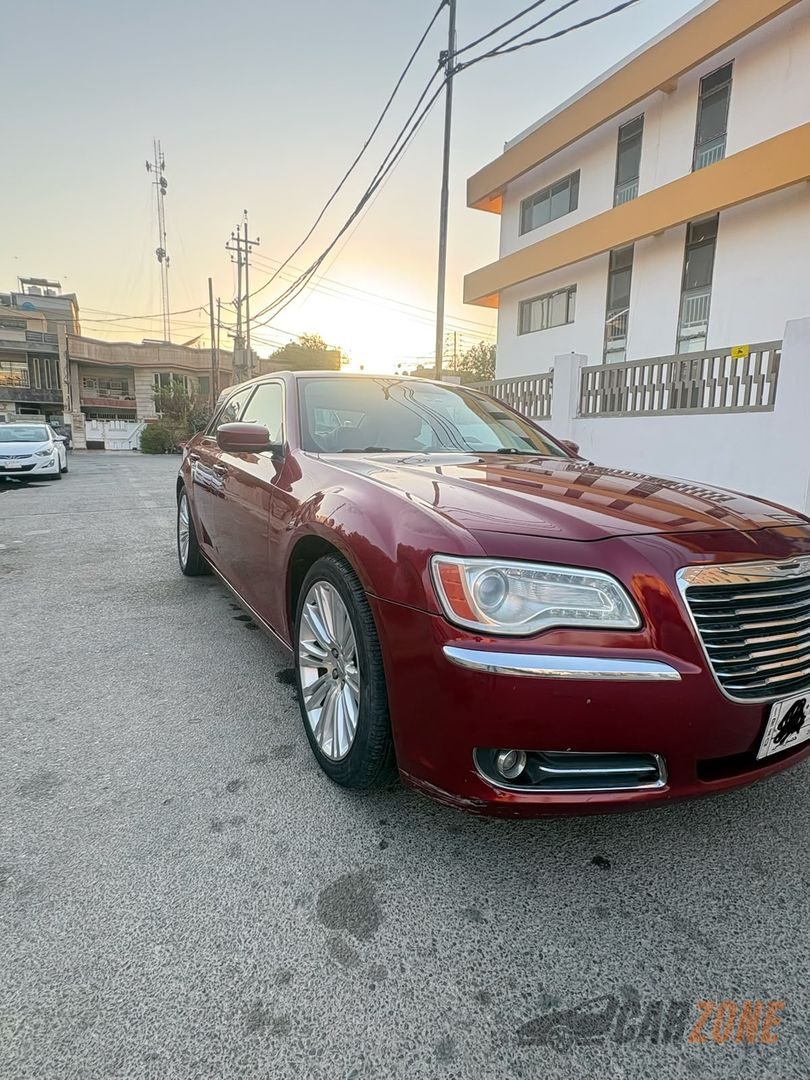 2012 كرايسلر 300 300C — صورة 2