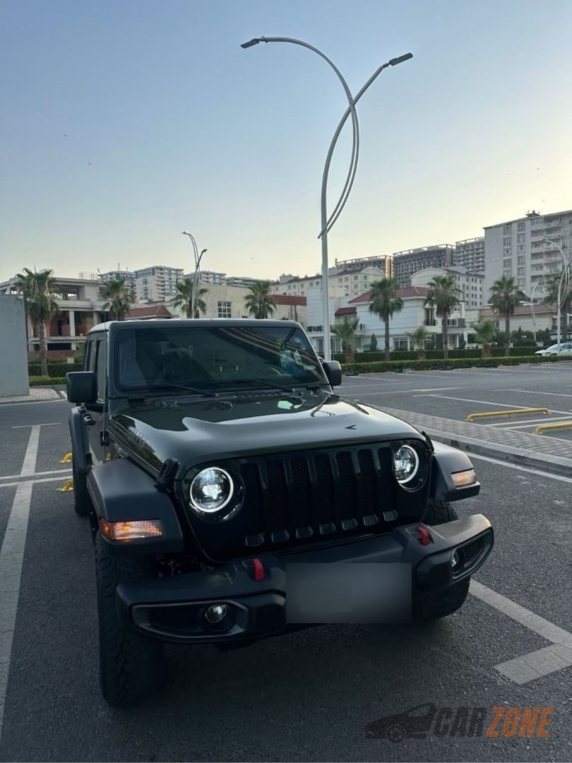 2022 جيب رانغلر صحارى