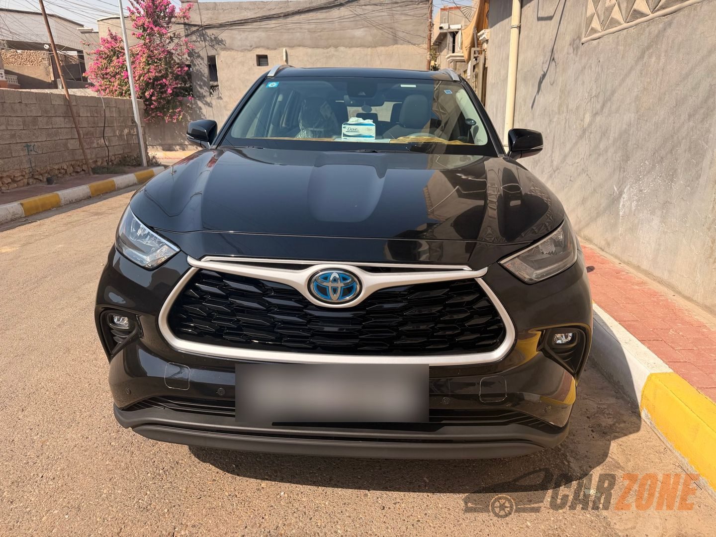 2024 Toyota Highlander Hybrid Platinum