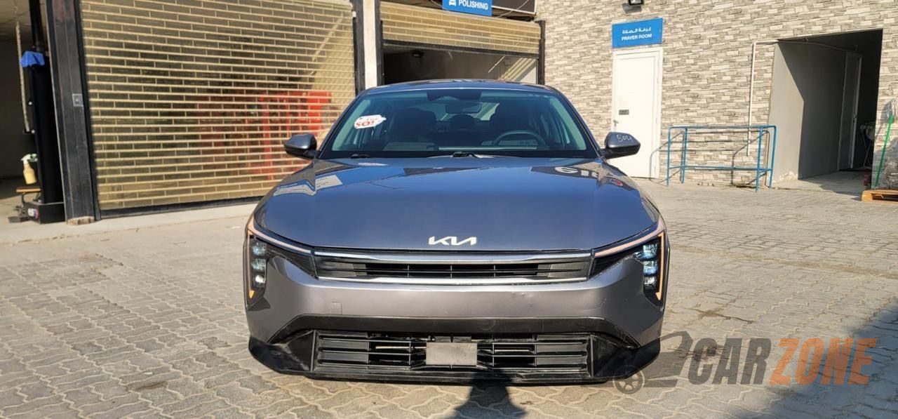 2025 كيا K4
