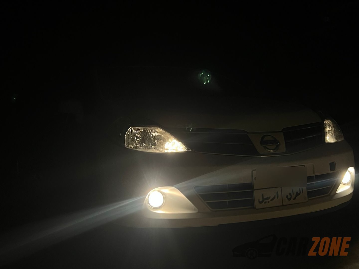2009 نيسان تيدا S